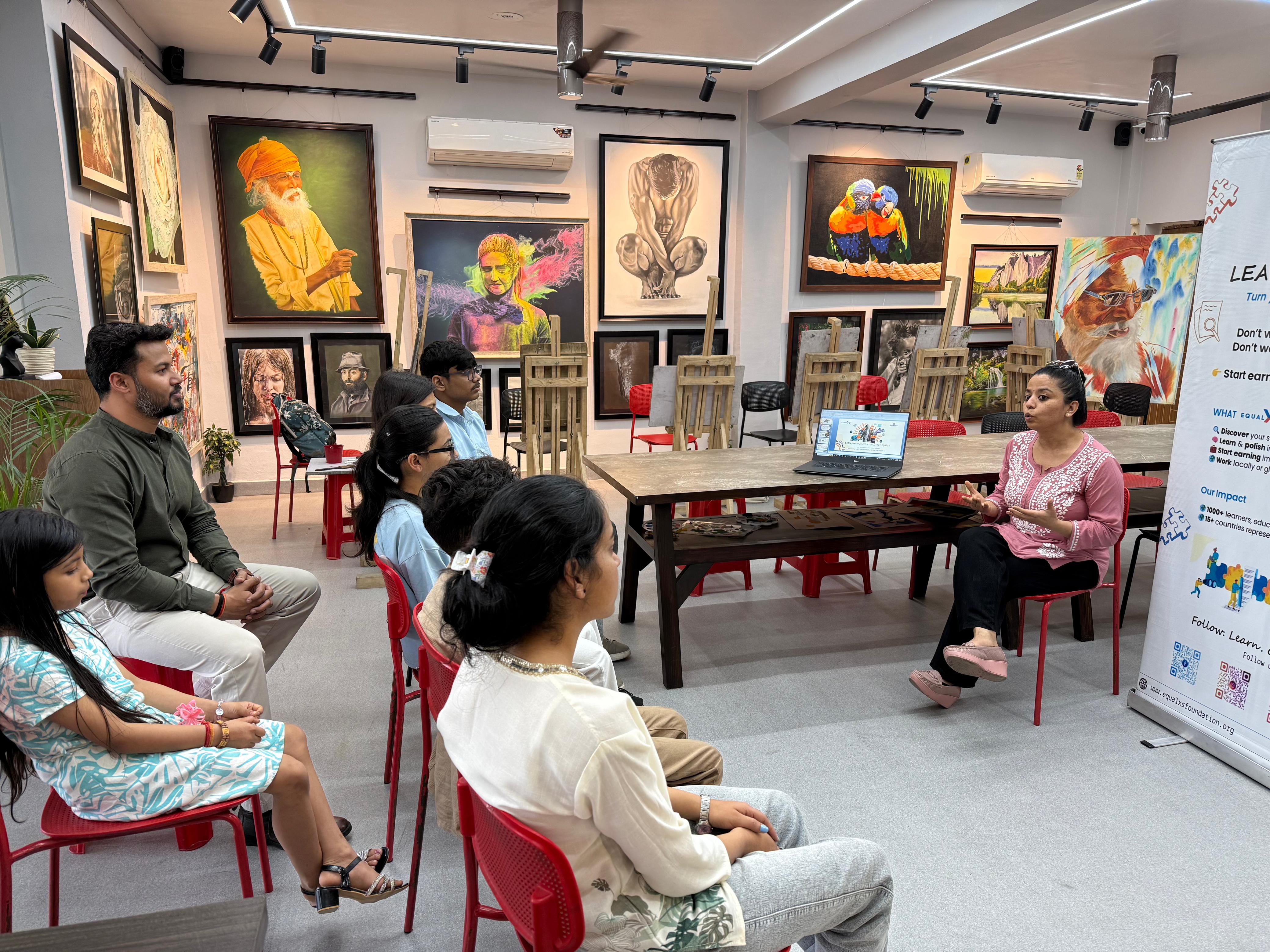 From Canvas to Career: Unlocking Earning Pathways for Creative Artists - photo 3
